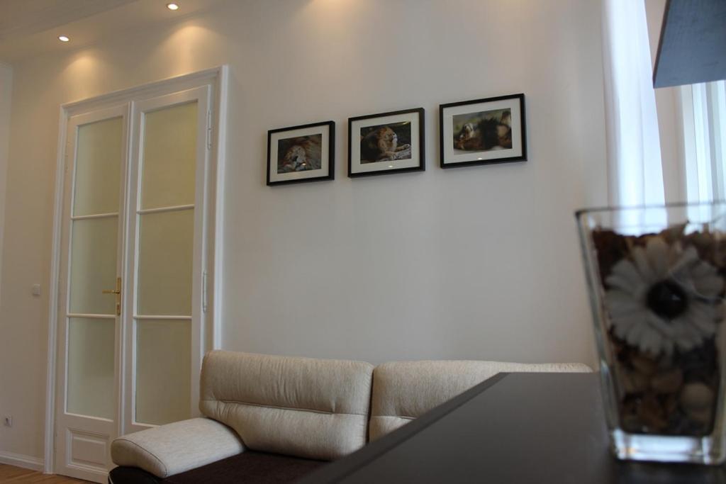 Leo Apartment Obchodna - Family Bratislava Exterior foto